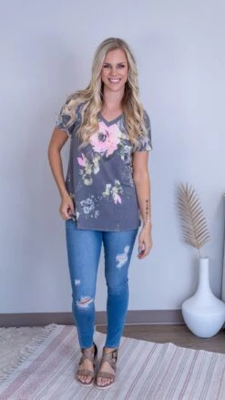 Rose Garden Top *Final Sale* -Be Cool Shop 0mhcZq9rnN6F4vUqNtlWgdZWncVoYZgiEiZQTlnc