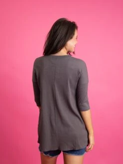 3/4 Sleeves Round Neck Ribbed Tunic Top W/ Pockets | S-XL -Be Cool Shop 62ec09a8526660de09787925894b08f5
