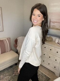 Raw Edge Detail Top | S-L *Final Sale* -Be Cool Shop LCQwKddS6QelXDbZhvgokF4CDsgQIqxoQ4w331MU