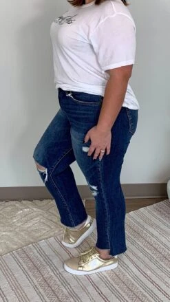 Red Light Jean *Final Sale* 7 Red Light Jean *Final Sale* -Be Cool Shop Mv9o5FxiCMPiiFG1PM3DvJiQzJzbf57uUYfrs3Ew