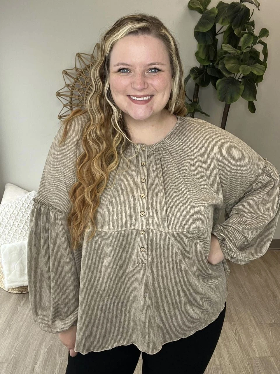 Daily Reminders Top | S-L *Final Sale* 3 Daily Reminders Top | S-L *Final Sale*