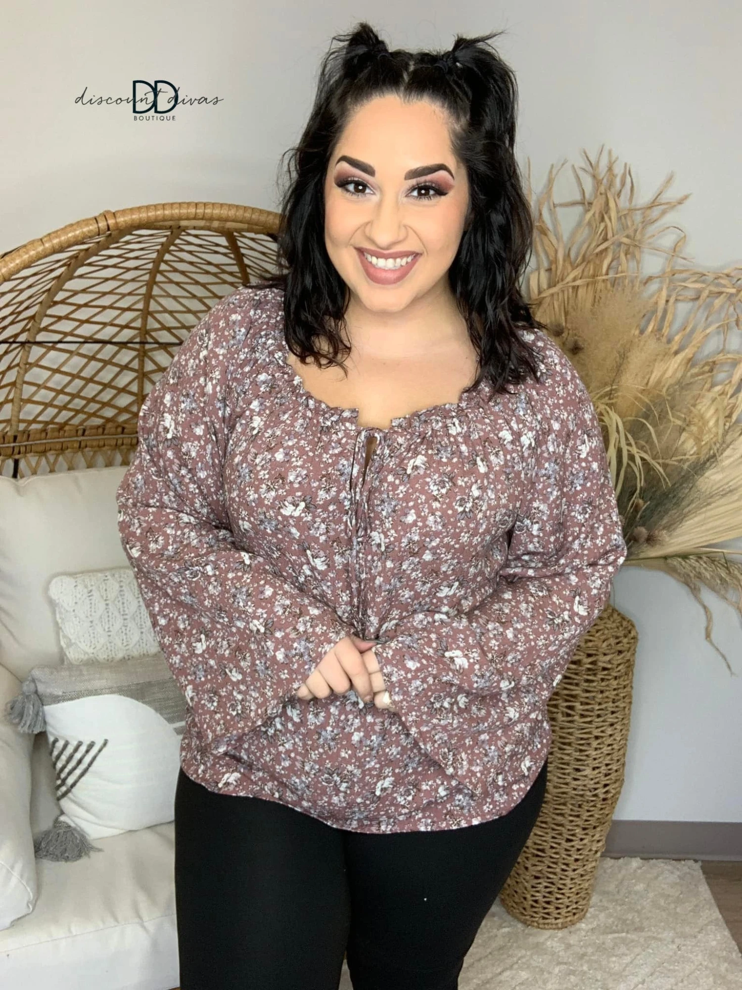 Give Me The World Top *Final Sale* 4 Give Me The World Top *Final Sale* - Image 2