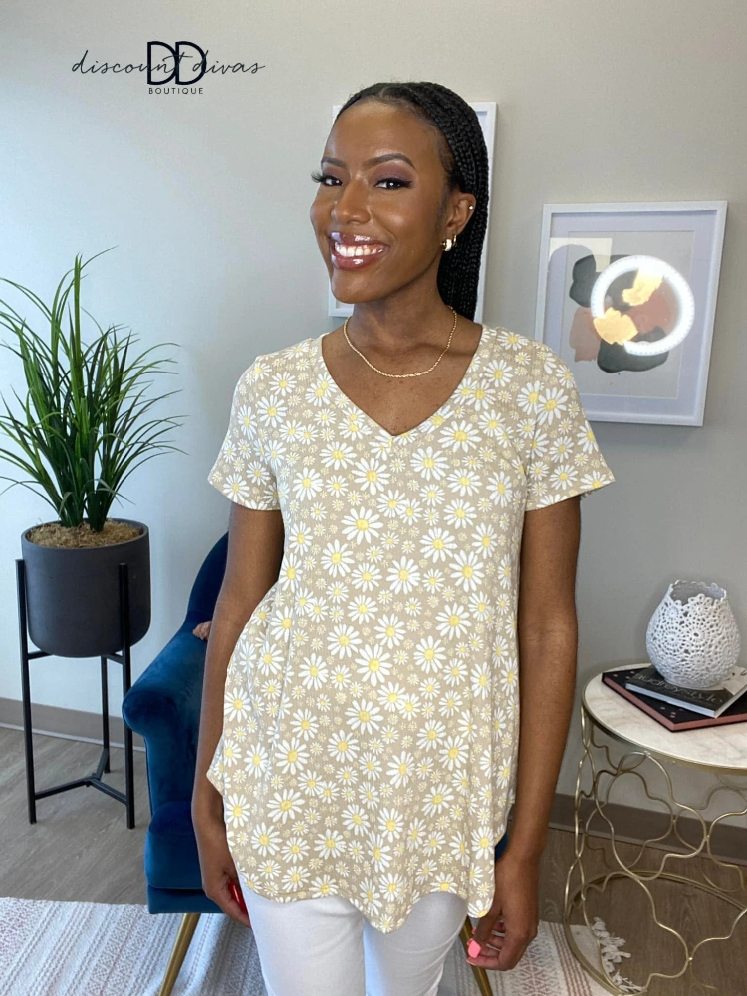 Sunflower Season Top *Final Sale* 3 Sunflower Season Top *Final Sale*