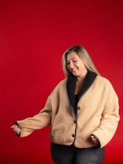 Contrast Button Down Sherpa Fleece Jacket | S - 3X -Be Cool Shop e7NYm0uaLnEPGbRlvGKCSbPTwThShEKuVjwufuoR