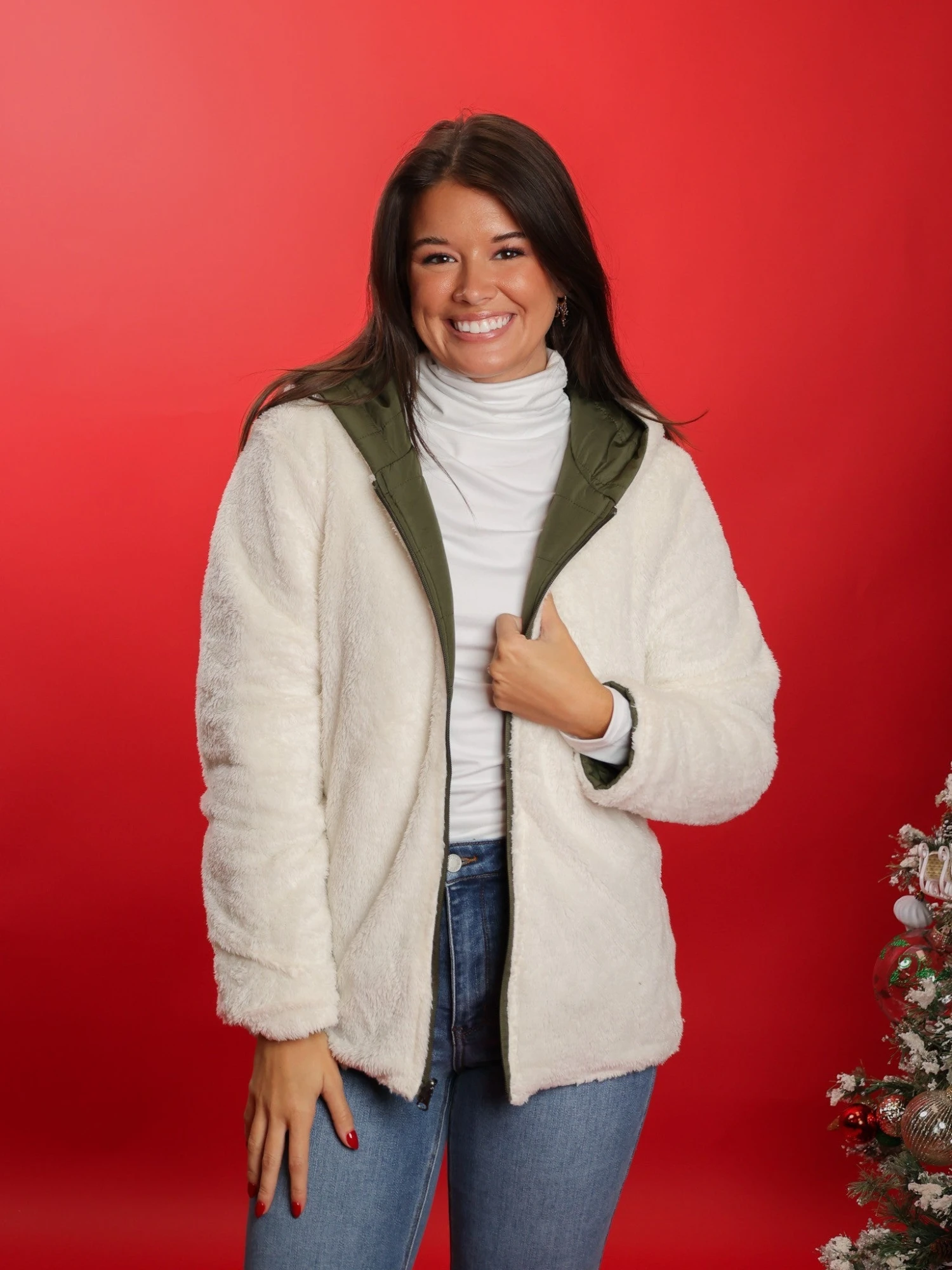 Luxe Faux Fur Reversible Puffer Jacket | S - 2XL 7 Luxe Faux Fur Reversible Puffer Jacket | S - 2XL - Image 5