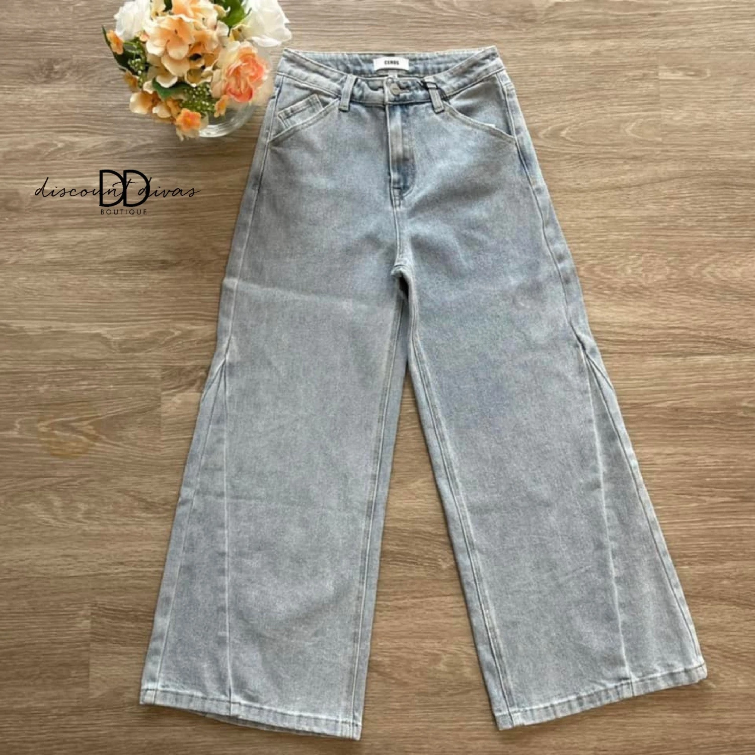 High Rise Wide Jeans *Final Sale* 3 High Rise Wide Jeans *Final Sale*
